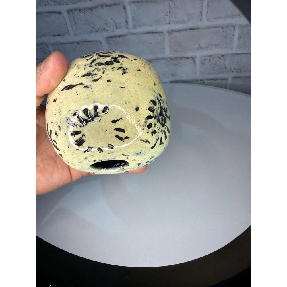 VTG‎ Handmade Studio Pottery Bud Vase Rustic Speckled Ceramic One Stem Boho